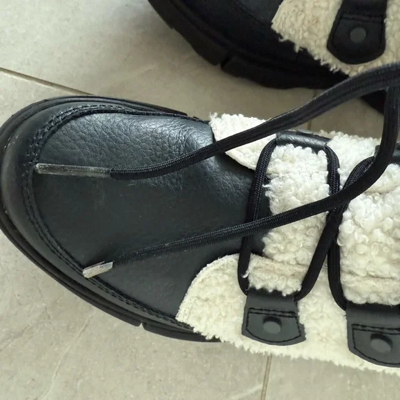 Sorel Women’s Explorer II Joan Boot. Size 7.5. Black/Sea Salt. - Picture 8 of 11